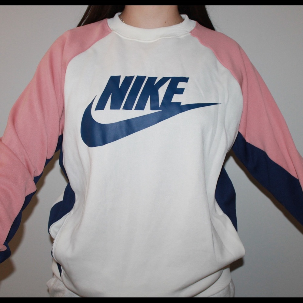 Nike crewneck